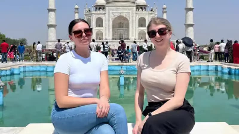 Book Tour Guide for Fatehpur Sikri Visit in Agra 