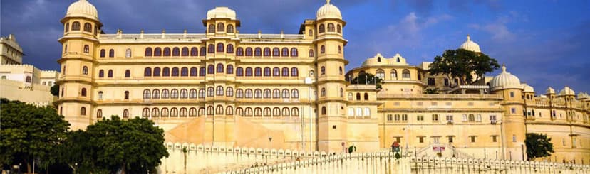 Udaipur: Private Full-Day Sightseeing Tour with a Tour Guide 3