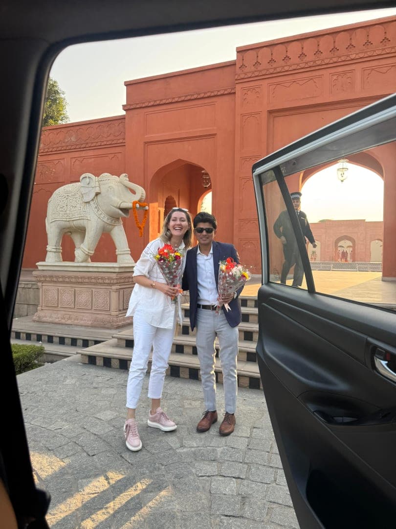 Private Royal Luxury Taj Mahal Tour – Experience Timeless Elegance