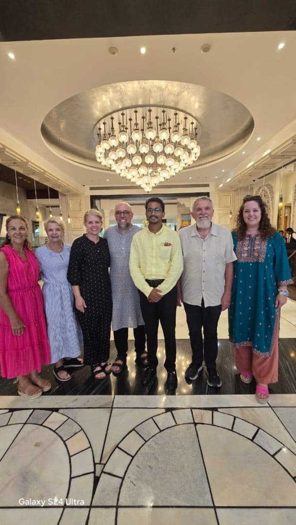 From Delhi: Same Day Taj Mahal Trip By India's Fastest Train in Delhi - Discover the best tours in Delhi with licensed local guides. Red Fort tours, Old Delhi heritage walks, street food tours & cultural experiences.