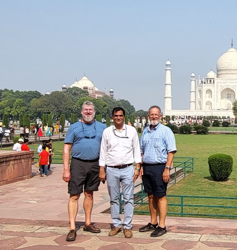From Delhi: Taj Mahal, Agra Day Round Trip By Luxury Car 2