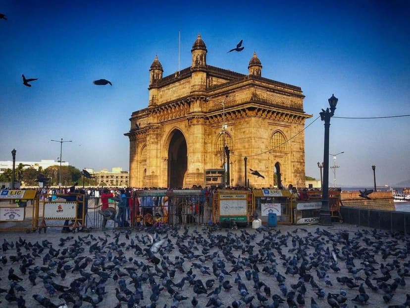 Mumbai Private Tour with Elephanta Caves & City Highlights in Mumbai - Discover the best tours in Mumbai with licensed local guides. Gateway of India tours, street food walks, heritage tours & cultural experiences.