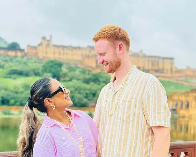 Jaipur: Private Full Day Sightseeing with Local Expert Guide in Jaipur - Discover the best tours in Jaipur with licensed local guides. City Palace tours, Hawa Mahal visits, heritage walks & authentic Rajasthan experiences.