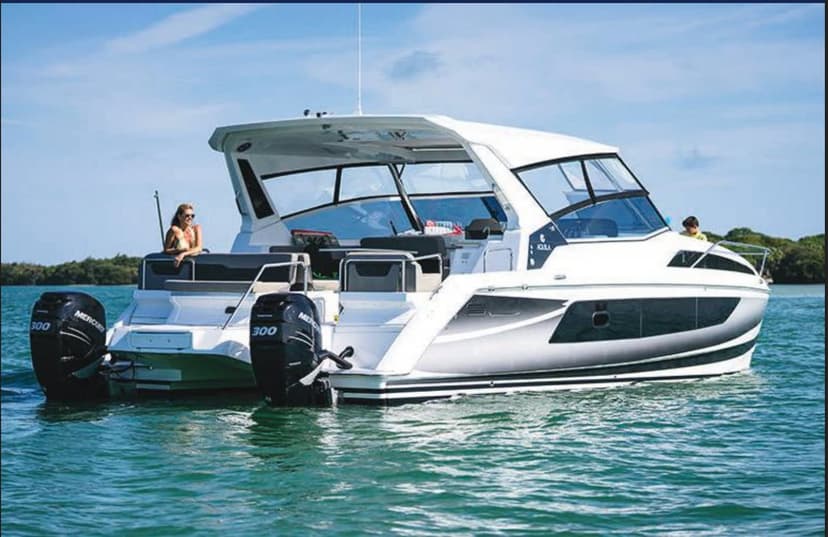 Shash Catamaran — 43ft Leopard Catamaran (Up to 10 Guests)