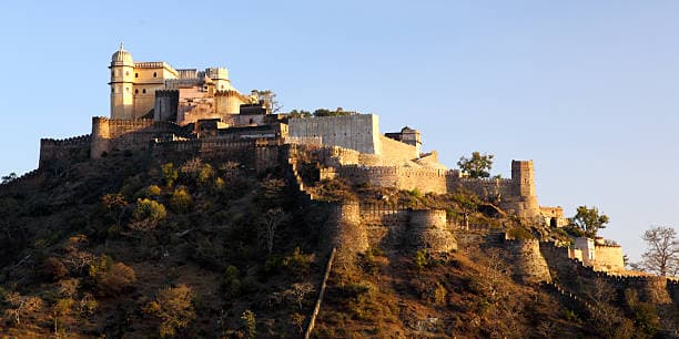 From Udaipur : Kumbhalgarh and Ranakpur Temple Day Round Trip 3