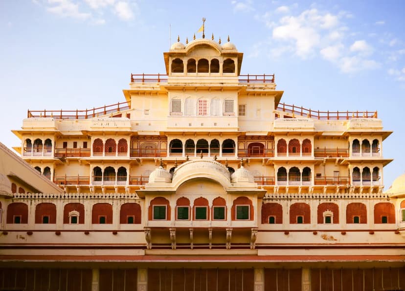 Jaipur: Private Full Day Sightseeing Tour By Car with Guide 2