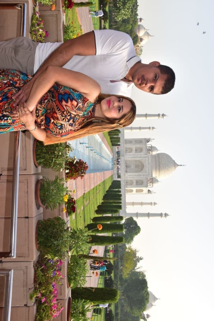 From Agra: Taj Mahal Sunrise Tour 2