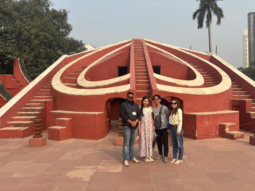 Full or Half Day Private Guided tour of Old and New Delhi in Delhi - Discover the best tours in Delhi with licensed local guides. Red Fort tours, Old Delhi heritage walks, street food tours & cultural experiences.