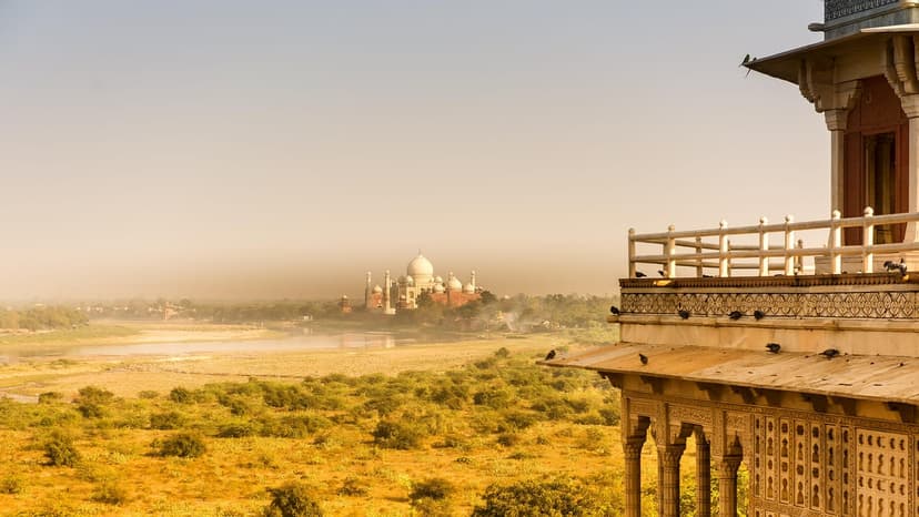 From Mumbai: 3-Day Luxury Taj Mahal & Pink City Jaipur Tour by Air 2