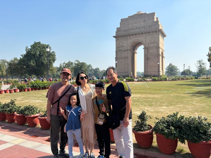 4 Days Delhi , Agra , Ranthambore & Jaipur in Delhi - Discover the best tours in Delhi with licensed local guides. Red Fort tours, Old Delhi heritage walks, street food tours & cultural experiences.