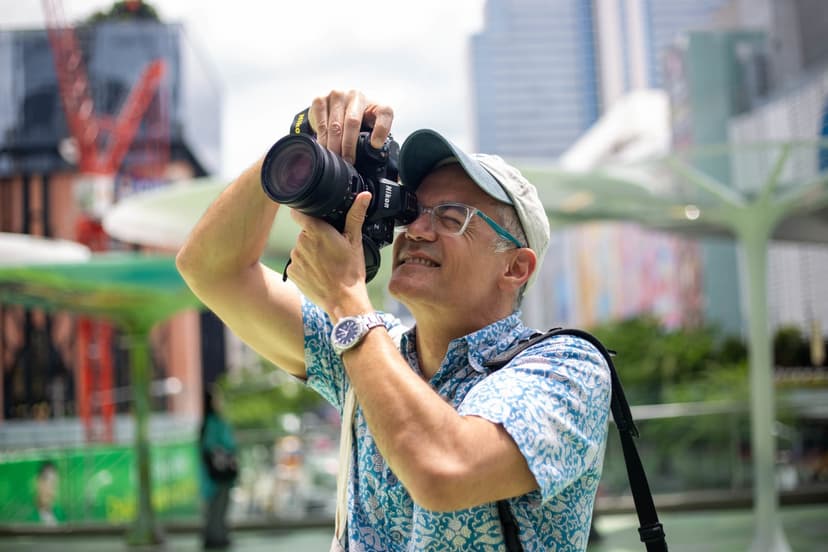 Bangkok Photography Class with the Pros in Bangkok - Discover the best tours in Bangkok with licensed local guides. Grand Palace, Wat Pho, canal tours, floating markets, street food walks & more — book direct with local experts.