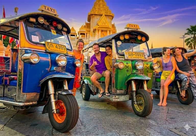 Bangkok Tuk-Tuk Night Tour: Chinatown Street Food & Temple Trail — guided tour in Bangkok