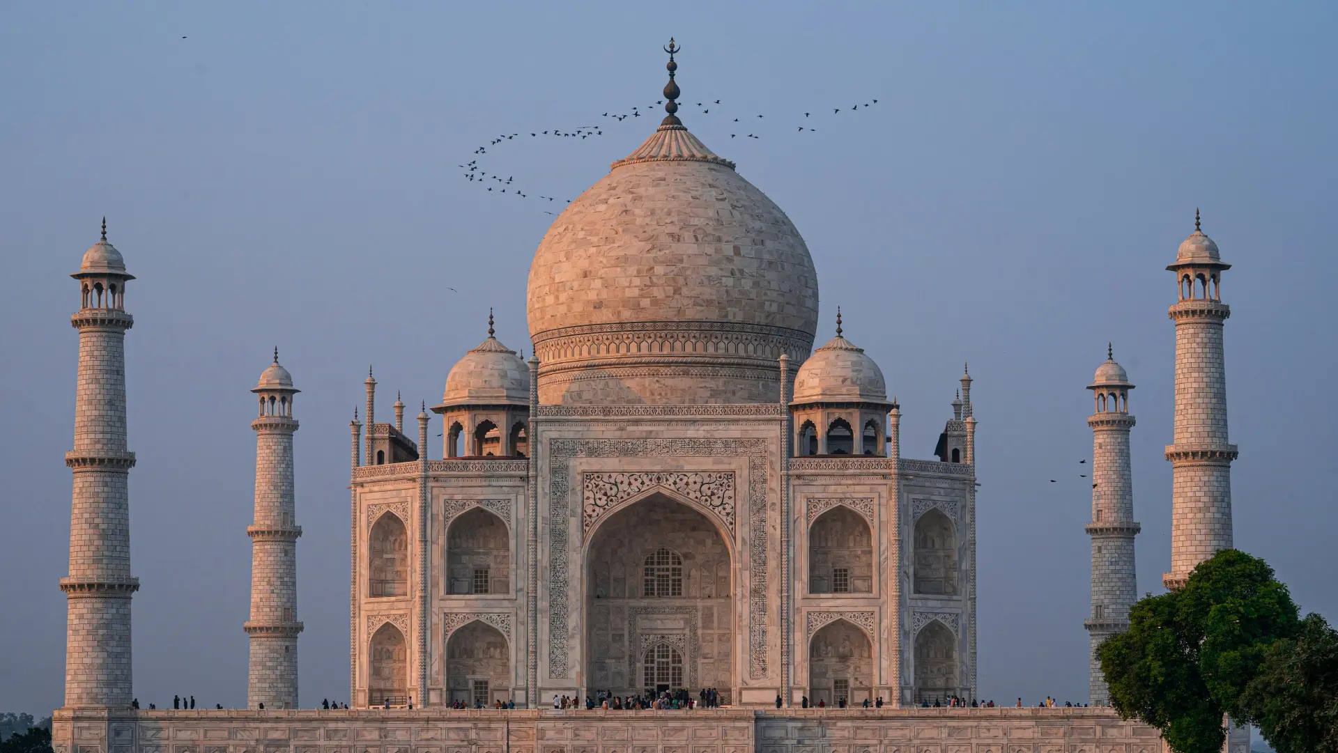Agra Travel Guide 2026